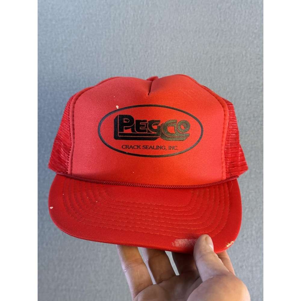 Pegco Crack‎ Sealing Cameo Hat Cap Snap Back Mens One Size Red Mesh Trucker